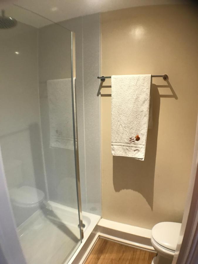 Formby Guest House ภายนอก รูปภาพ